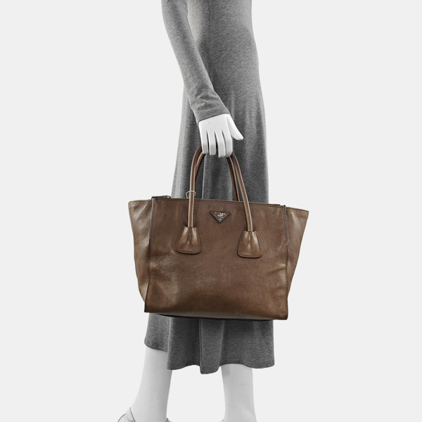 Calfskin Tote Bag Brown