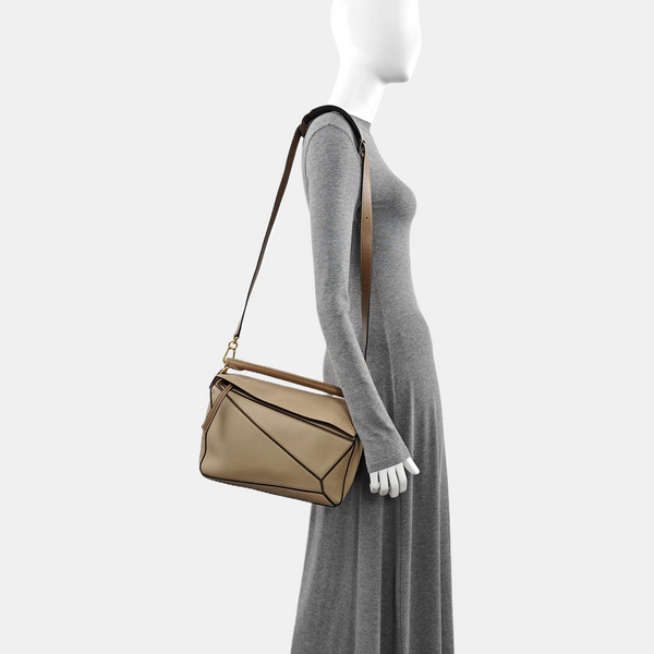 Puzzle Medium Calfskin Beige