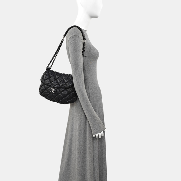Quilted Calfskin Shoulder Bag Black