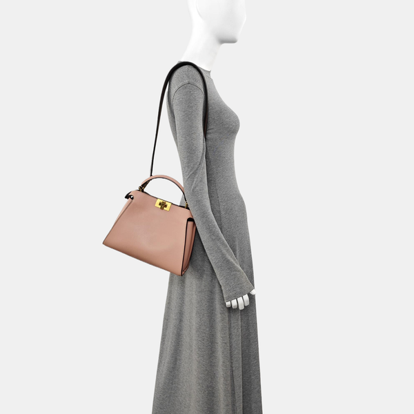 Peekaboo Essential Medium Calfskin Pink