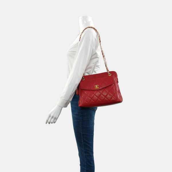 VINTAGE CC LOGO Quilted Grained Calfskin Red