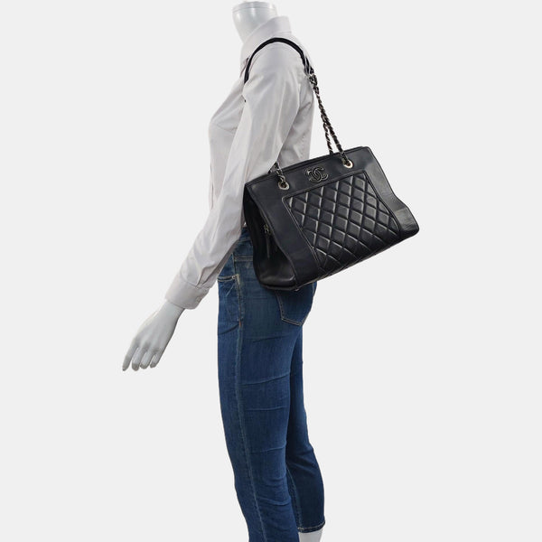 Quilted Lambskin Black