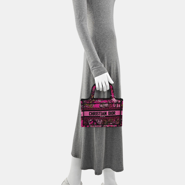 Authenticated pre-owned Book Tote Mini Canvas Red - Tote Bag at Looply