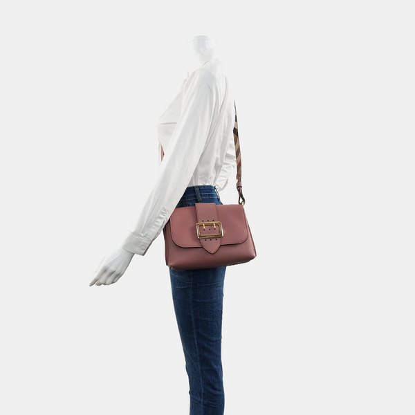 Buckle Calfskin Beige