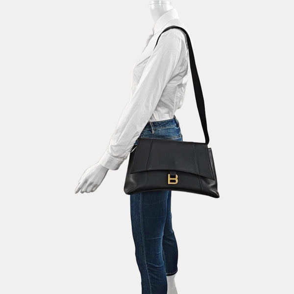 Downtown Medium Calfskin Black