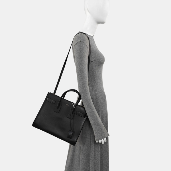SAC DE JOUR Small Calfskin Black