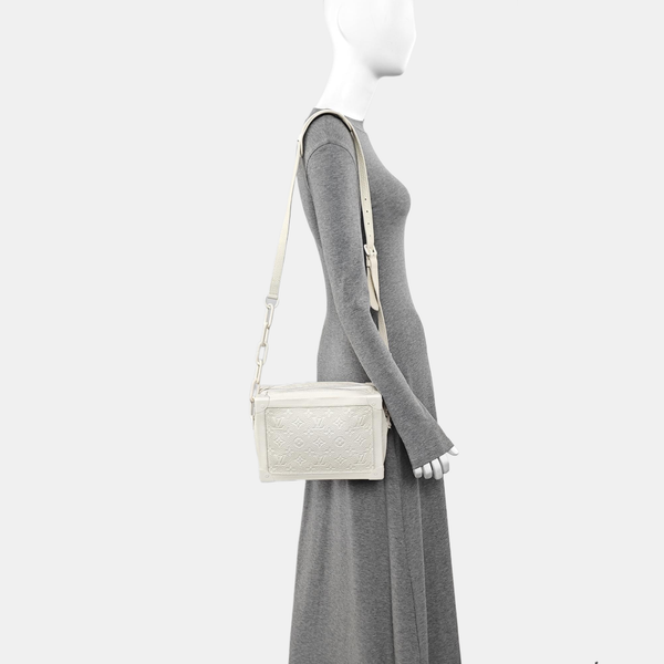 SOFT TRUNK Monogram Calfskin White