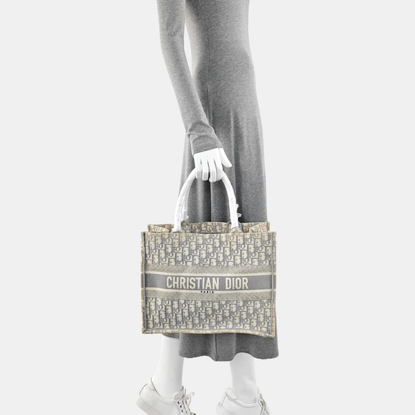 Book Tote Medium Oblique Canvas White