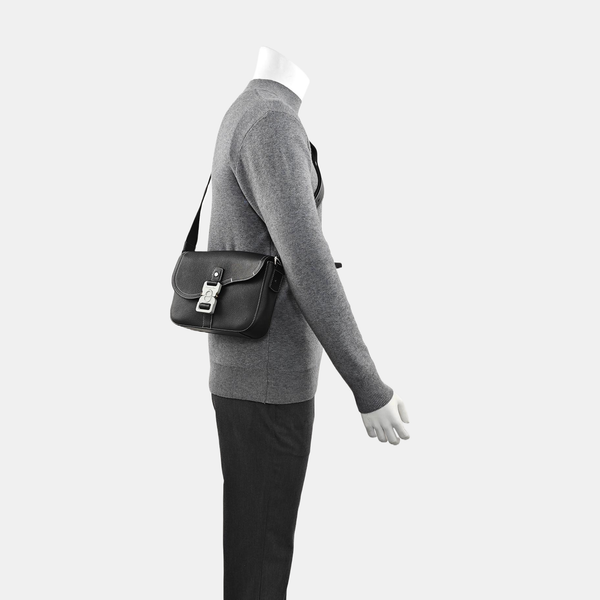 Saddle Small Calfskin Black