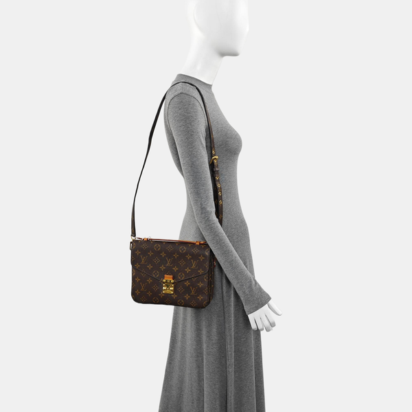 MÉTIS MM Monogram Coated Canvas Brown