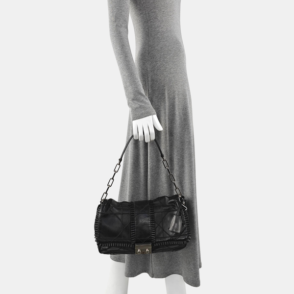 New Lock Cannage Calfskin Black