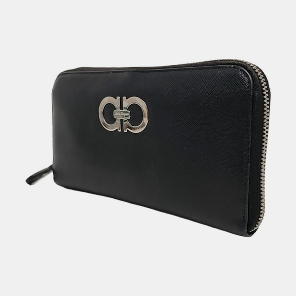 Authenticated pre-owned Gancini Calfskin Black Wallet - Wallet at Looply