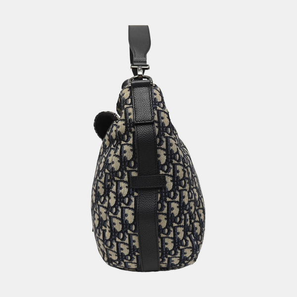 Saddle Oblique Canvas Black