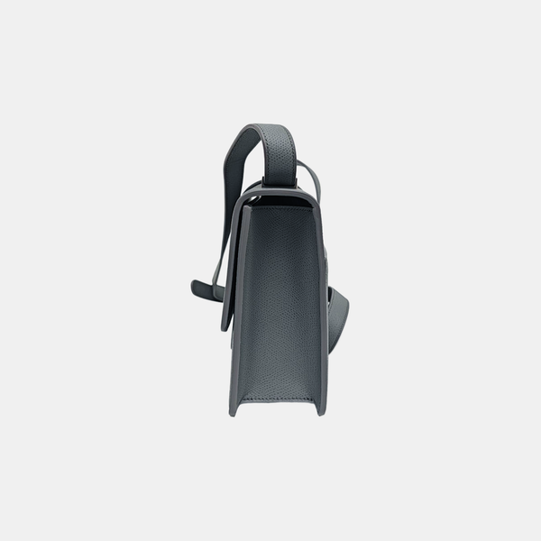 30 Montaigne Medium Calfskin Gray