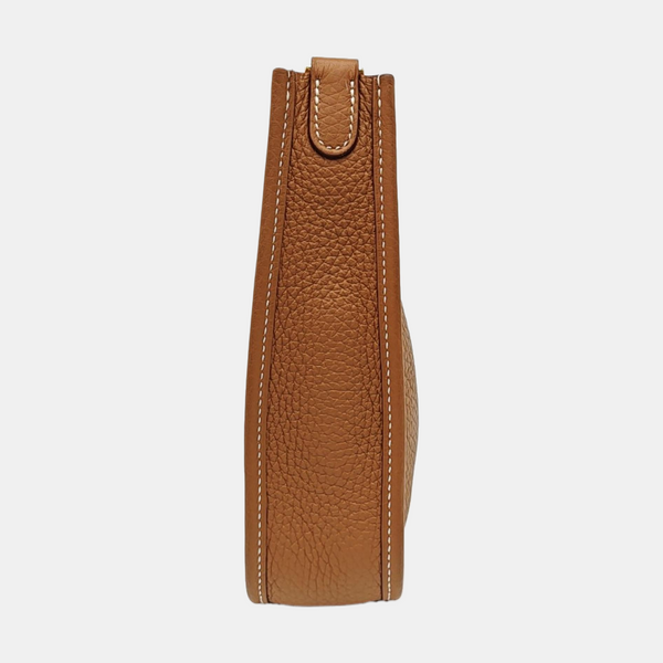 Evelyne TPM Clemence Brown