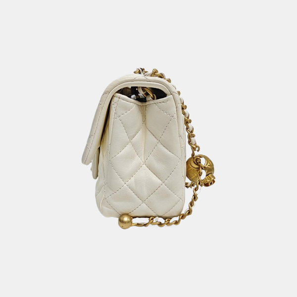 CLASSIC FLAP Mini Quilted Lambskin White