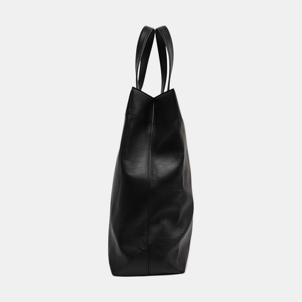 DUTY FREE North-South Calfskin Black
