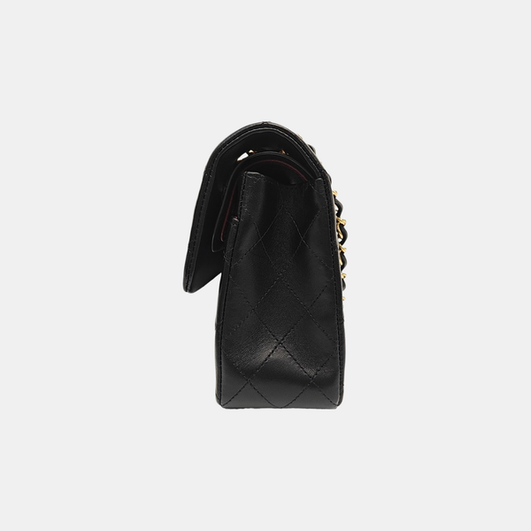 CLASSIC FLAP Small Quilted Lambskin Black