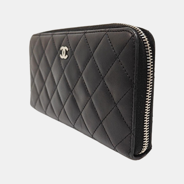 CLASSIC FLAP Mini Quilted Lambskin Black Wallet