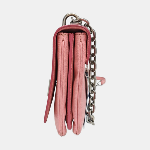 Closure Saffiano Calfskin Pink