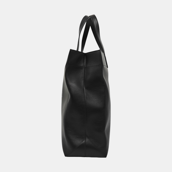 DUTY FREE North-South Calfskin Black