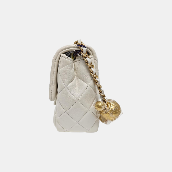 CLASSIC FLAP Mini Quilted Lambskin Green