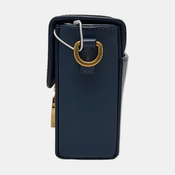 Authenticated pre-owned 30 Montaigne Calfskin Blue - Shoulder Bag at Looply