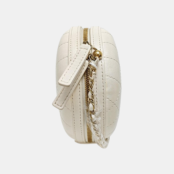 ROUND Quilted Lambskin White