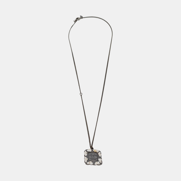 Metal Black Necklace