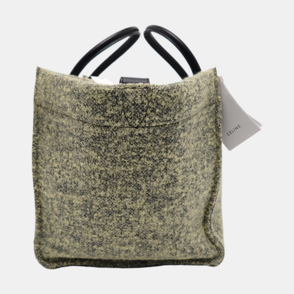 Authenticated pre-owned LUGGAGE Felt Green - Top Handle Bag at Looply