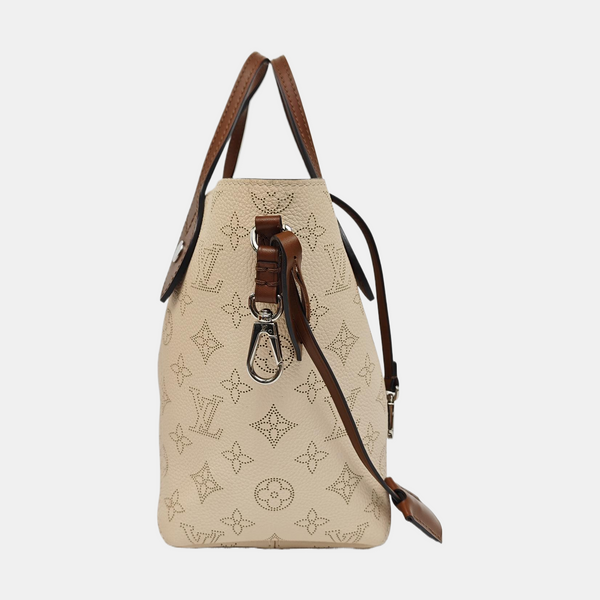 HINA PM Monogram Piel de becerro Beige