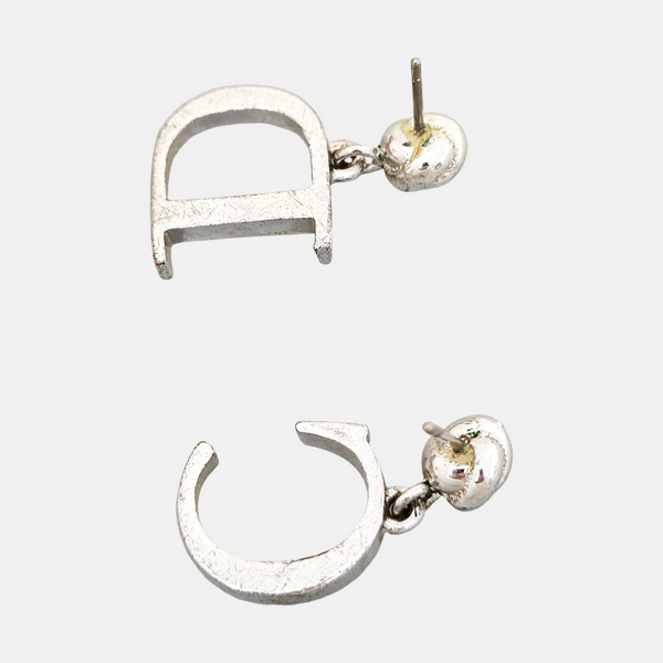 Petit CD Metal Silver Earrings