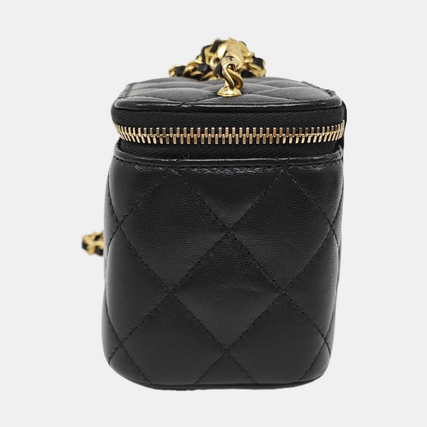 VANITY CASE Mini Quilted Lambskin Black