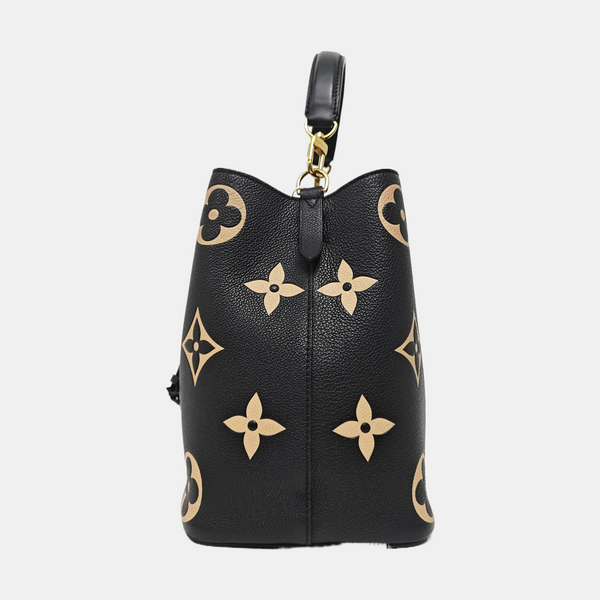 NÉONOÉ MM Calfskin Black