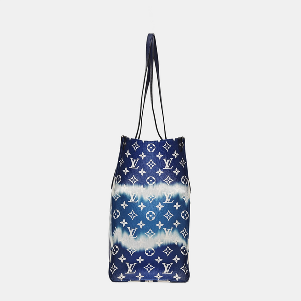 ONTHEGO GM Coated Canvas Blue