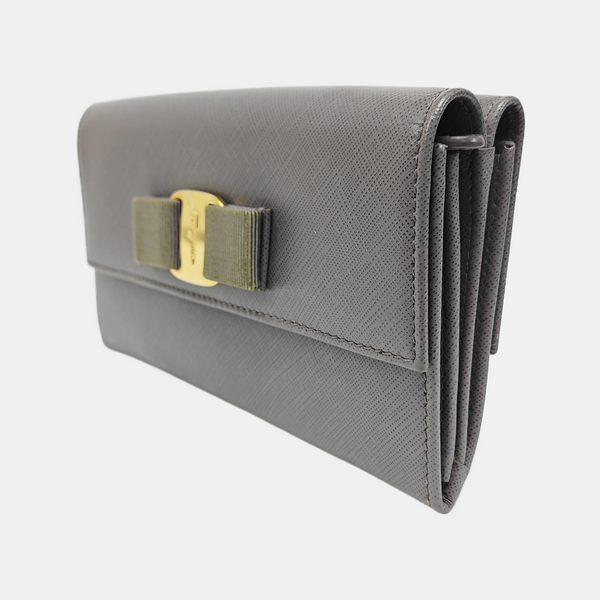Ginny Calfskin Gray Wallet