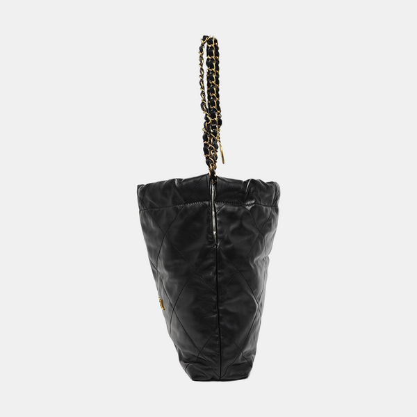 CHANEL 22 Small Quilted Calfskin Black