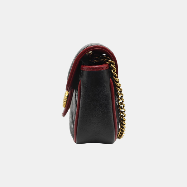 Authenticated pre-owned GG Marmont Super Mini Quilted Calfskin Black - Shoulder Bag at Looply