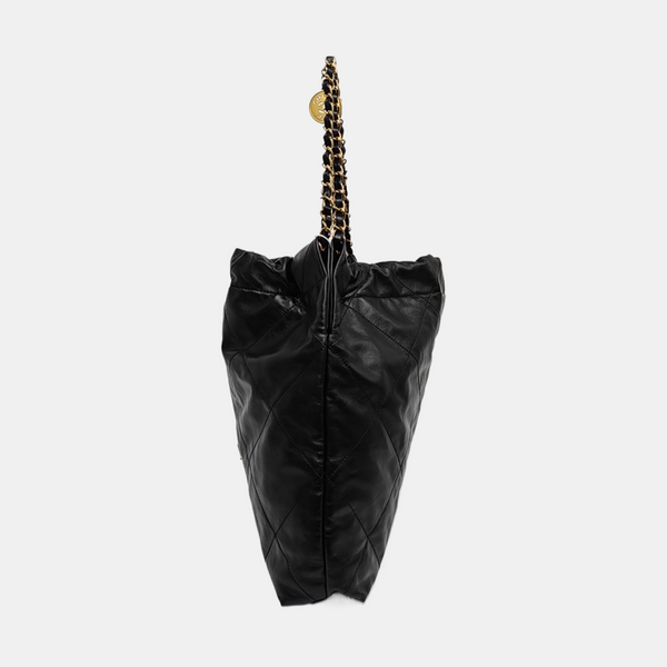 CHANEL 22 Medium Quilted Calfskin Black
