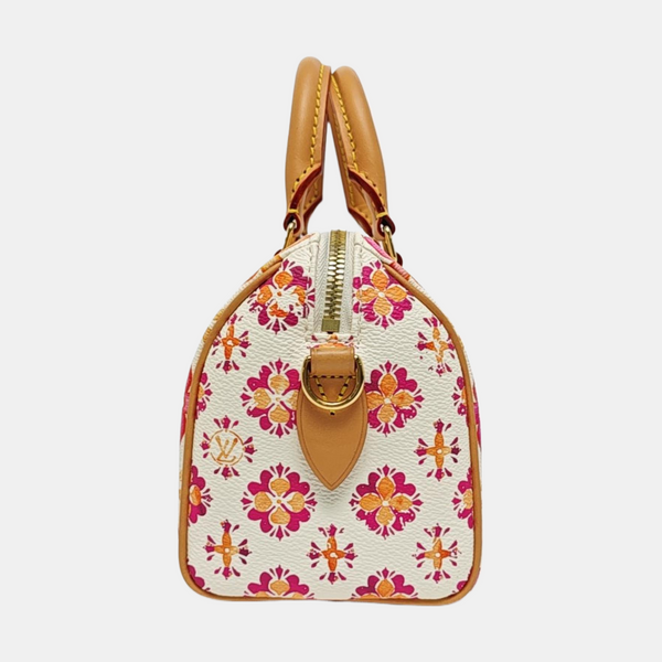 Authenticated pre-owned SPEEDY Monogram Calfskin White - Shoulder Bag at Looply