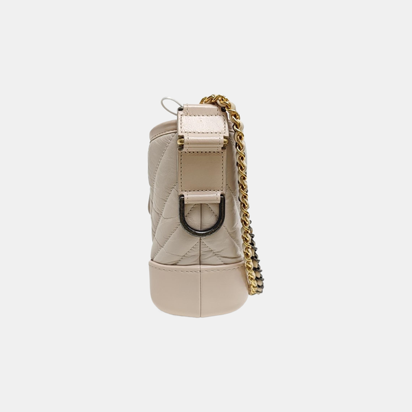 GABRIELLE Small Chevron Calfskin Beige