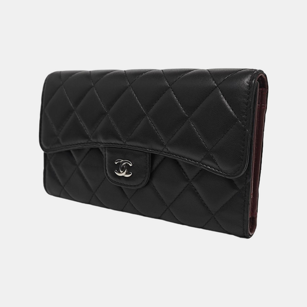 CLASSIC FLAP Mini Quilted Lambskin Black Wallet
