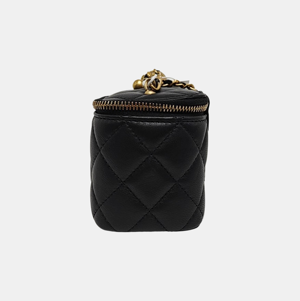 VANITY CASE Mini Quilted Lambskin Black