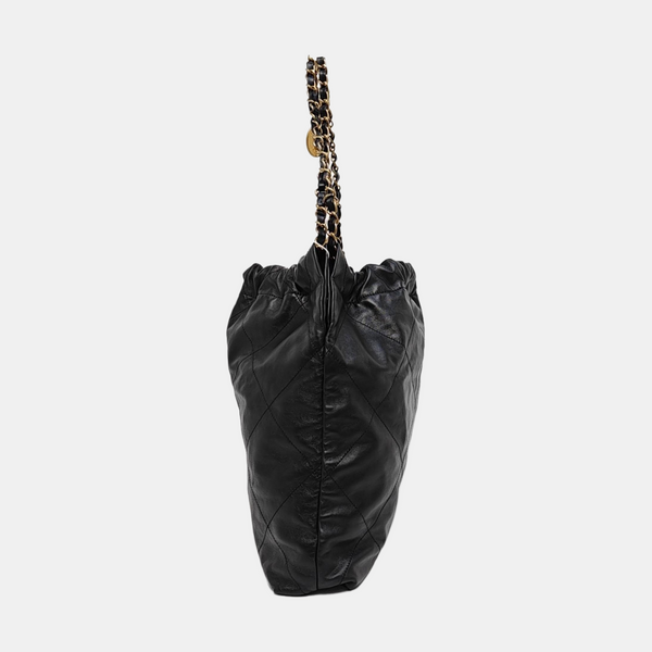 CHANEL 22 Small Quilted Calfskin Black