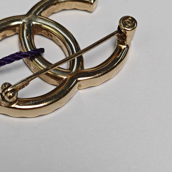 CC Logo Metal Gold Brooch