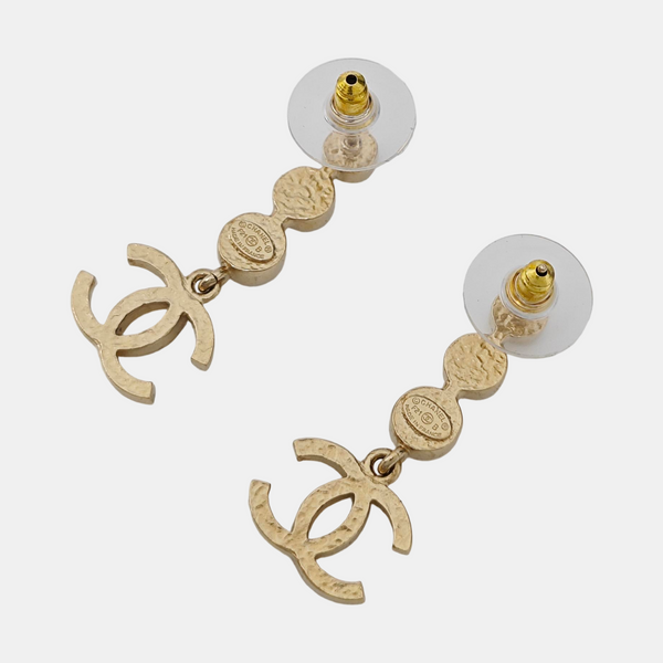 Metal Gold Stud Earrings
