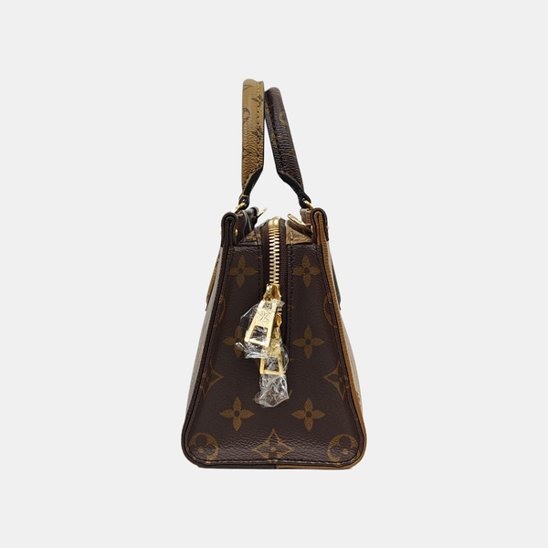 ONTHEGO EAST WEST Chain Monogram Coated Canvas Brown