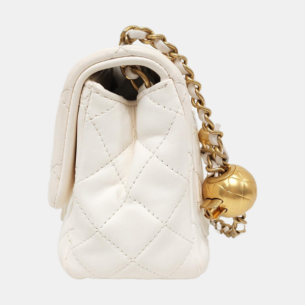 CLASSIC FLAP Mini Quilted Lambskin White