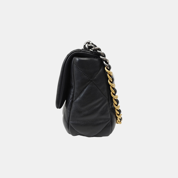 CHANEL 19 Small Quilted Lambskin Black