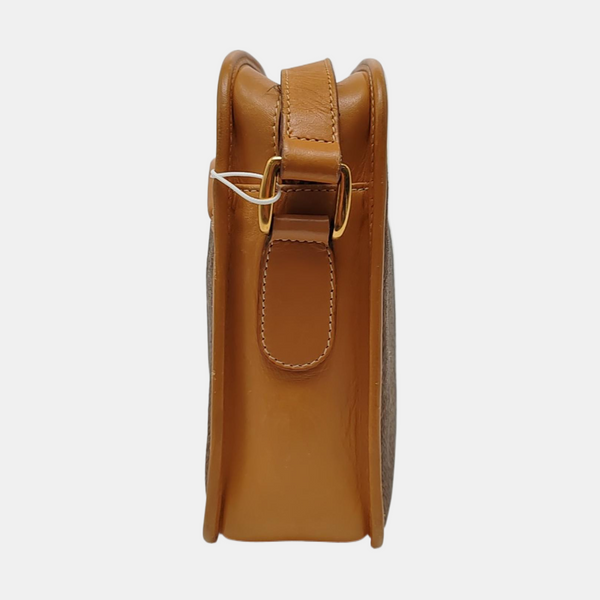 Canvas Brown